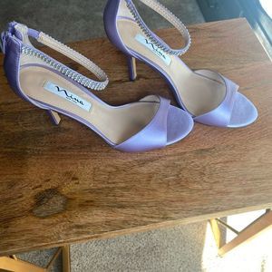 Nina brand size 7.5 special occasion shoes.